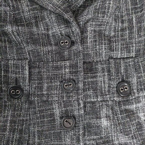 Dynamite size 13 tweed short sleeve blazer - Picture 3 of 4
